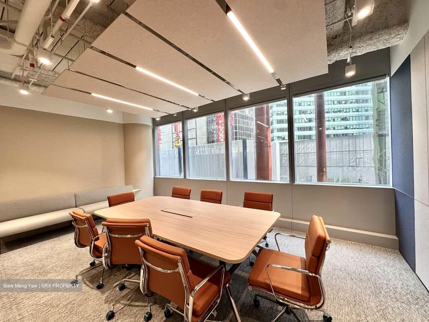 Chevron House (D1), Office #543689061